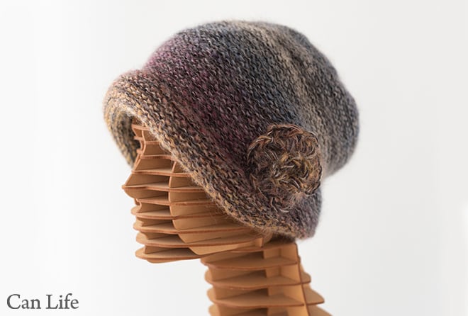 冬用帽子 脱毛ケア帽子／花飾り付き ふんわりニット帽子