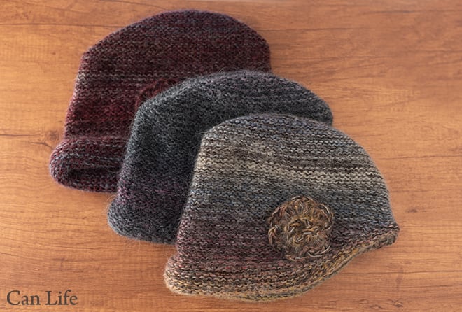 冬用帽子 脱毛ケア帽子／花飾り付き ふんわりニット帽子