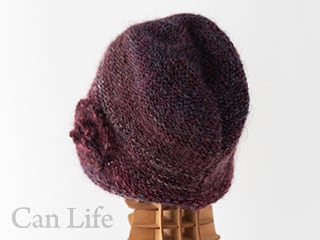 冬用帽子 脱毛ケア帽子／花飾り付き ふんわりニット帽子　ワイン