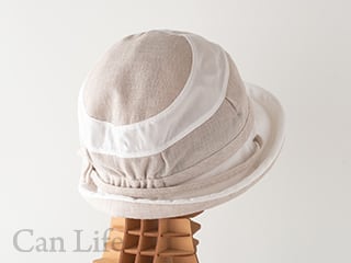 抗がん剤治療中のお出かけ帽子、夏用帽子 UVケア／楽々うしろゴム・落下防止クリップ付き帽子（ベージュ）