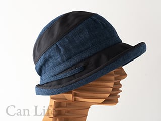 抗がん剤治療中のお出かけ帽子、夏用帽子 UVケア／楽々うしろゴム・落下防止クリップ付き帽子（ネイビー）