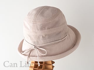 抗がん剤治療中のお出かけ帽子、夏用帽子 UVケア／シンプルリボンがかわいいブルトンハット帽子（ライトベージュ）